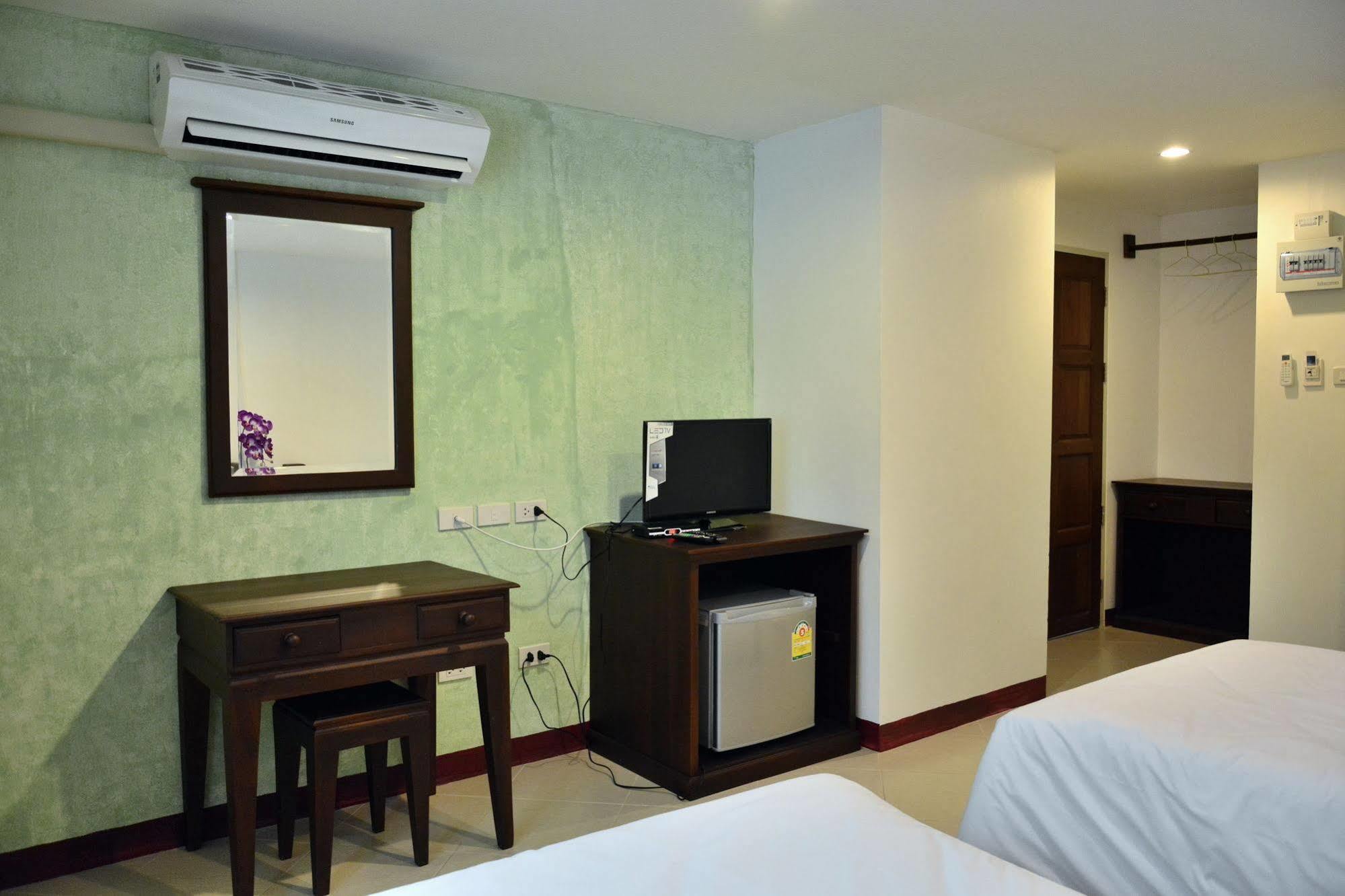 Seedling House Pattaya Exterior foto